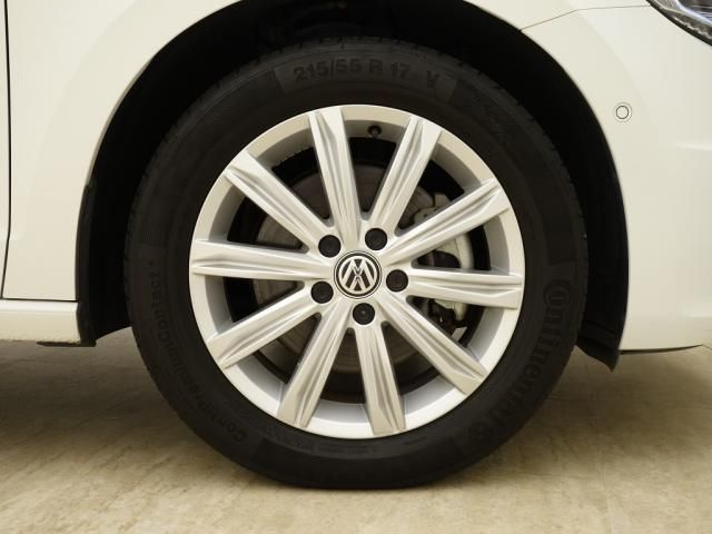 VolksWagen GOLF TOURAN 2018-09 10914-12