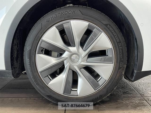 Tesla MODEL Y 2022-09 332939-17