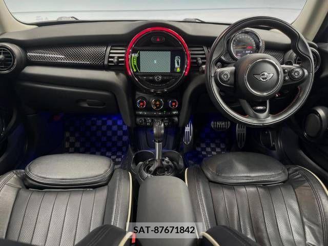 Bmw MINI 2017-09 215323-1