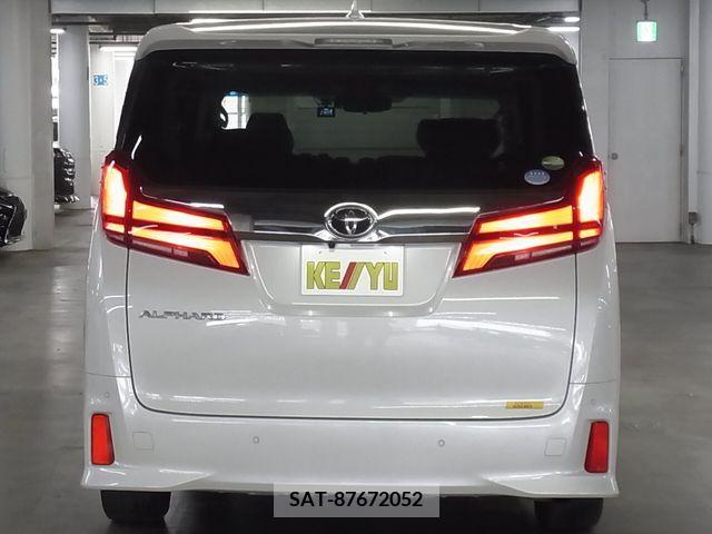 Toyota ALPHARD 2019-01 325343-5