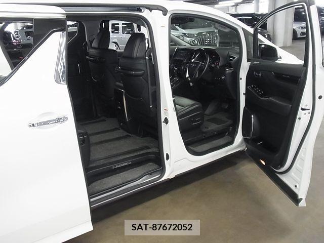 Toyota ALPHARD 2019-01 325343-10