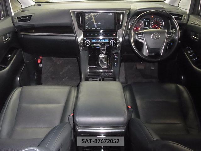 Toyota ALPHARD 2019-01 325343-2
