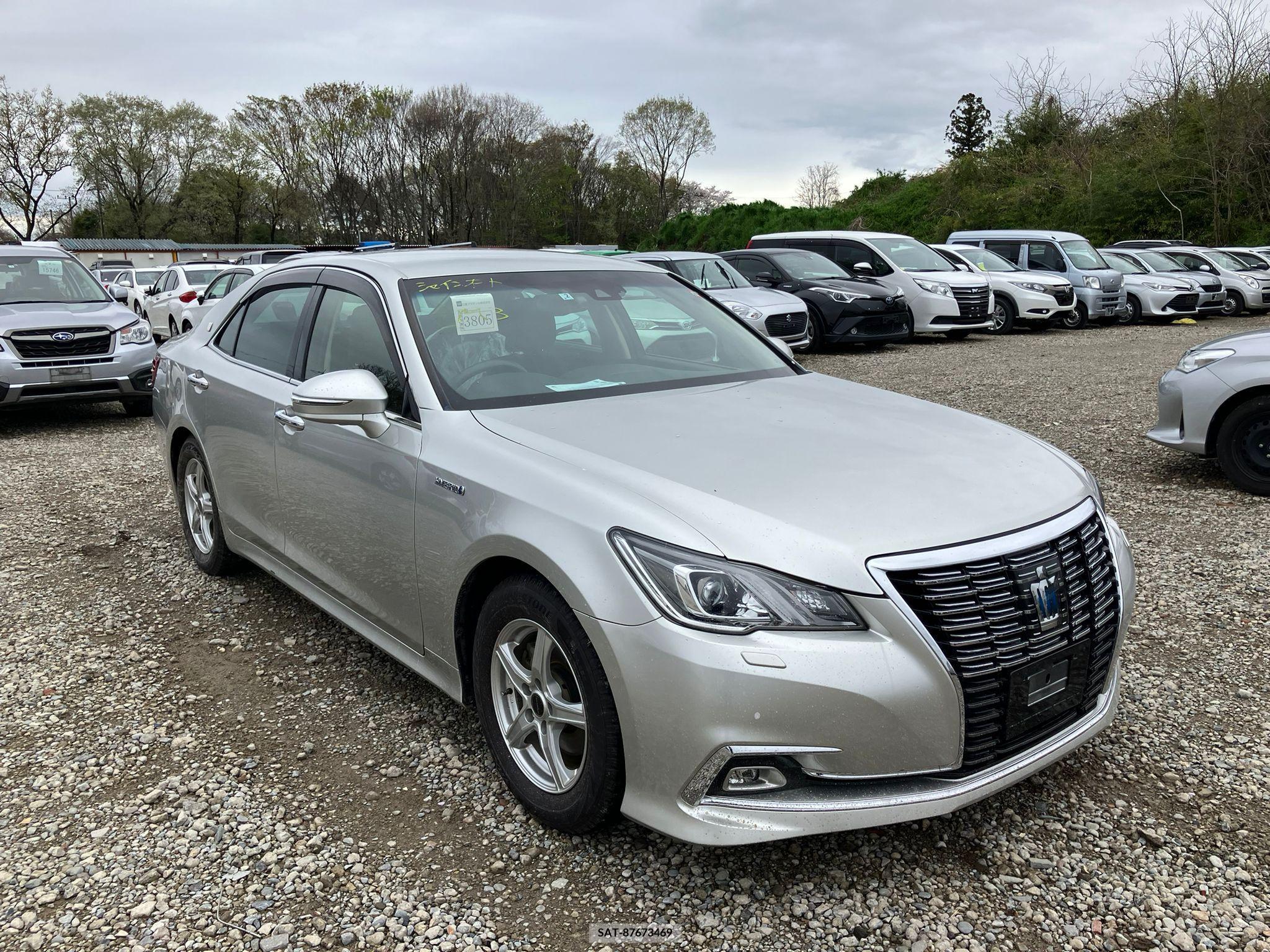Toyota CROWN HYBRID 2017-02 258144-0