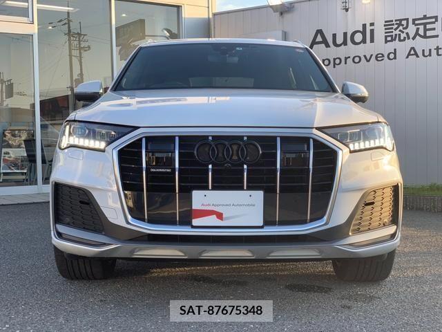 Audi Q7 2021-04 261322-2