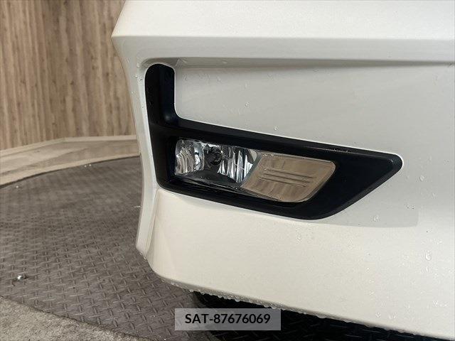 Nissan SERENA 2018-06 324970-24