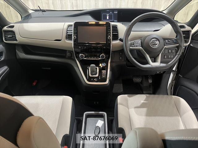 Nissan SERENA 2018-06 324970-1