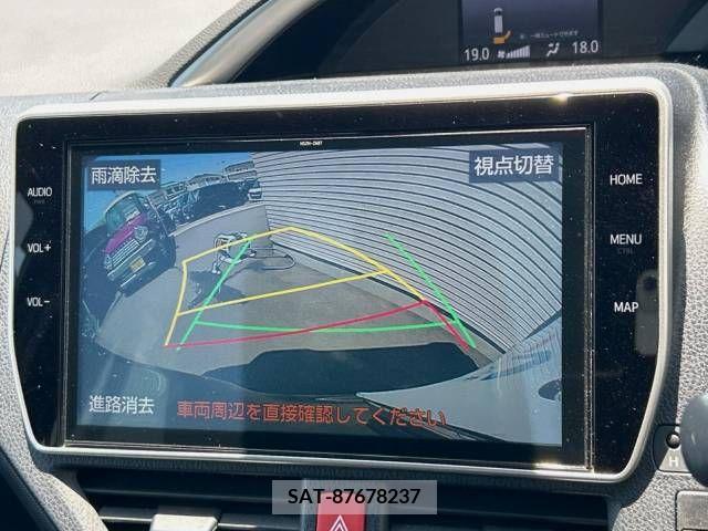 Toyota VOXY 2019-04 385769-5