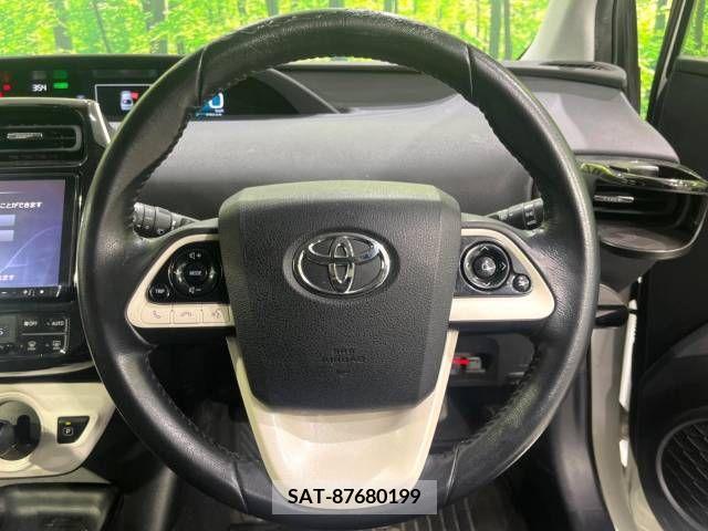 Toyota PRIUS 2017-03 246281-11