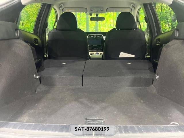 Toyota PRIUS 2017-03 246281-10