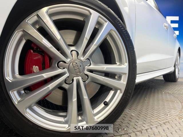 Audi S3 2017-10 292866-14