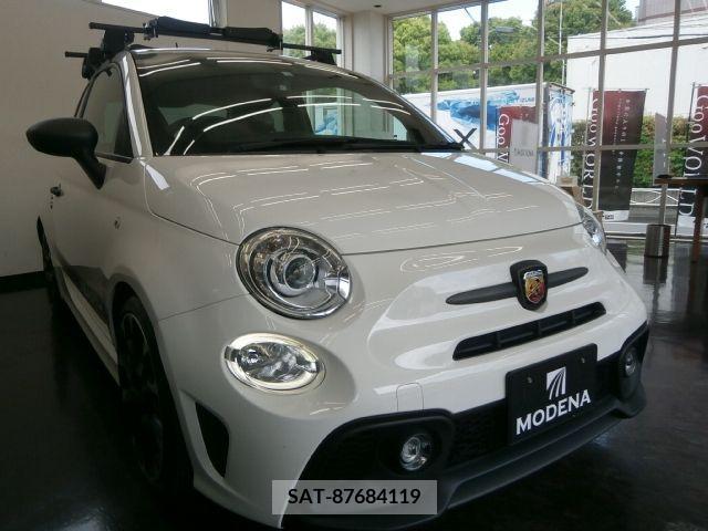 Abarth 595 2018-06 387394-3