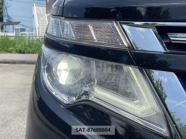 Nissan ELGRAND 2015-06 349790-28