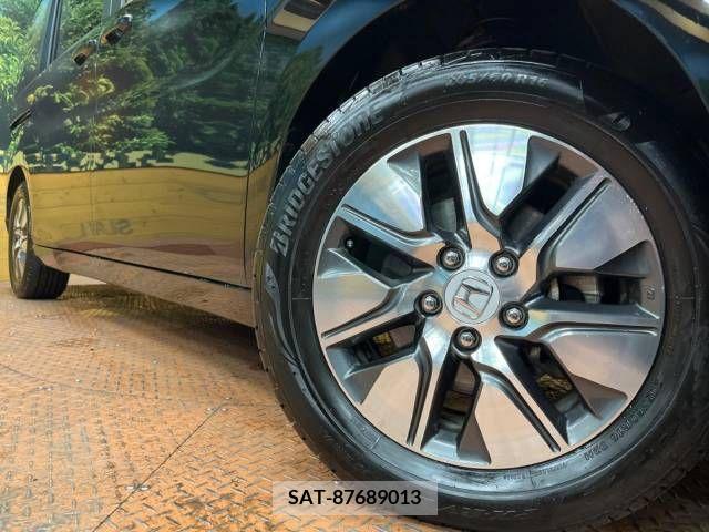 Honda e 2015-07 219506-12