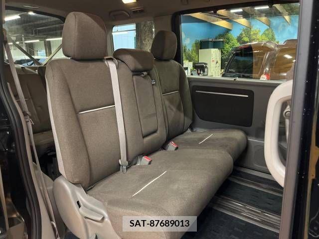 Honda e 2015-07 219506-9