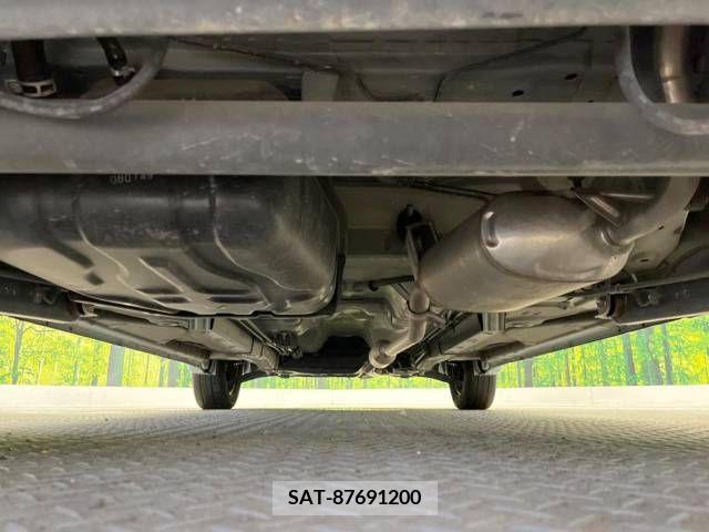 Suzuki SPACIA 2014-01 328107-19