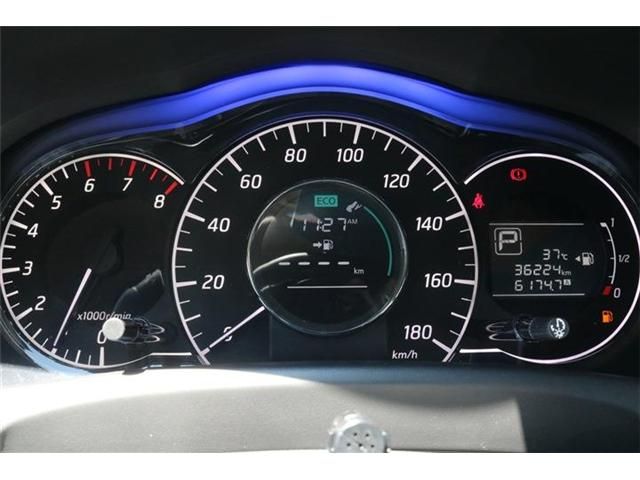 Nissan NOTE 2013-09 6156-8