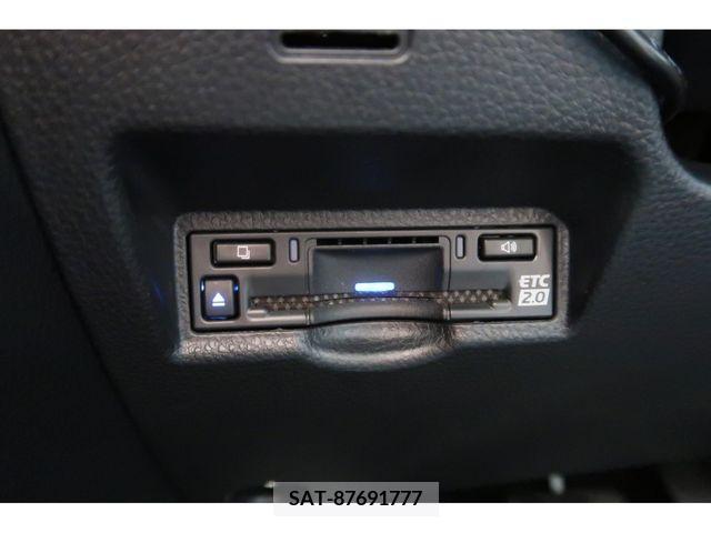 Toyota NOAH 2022-10 279532-17