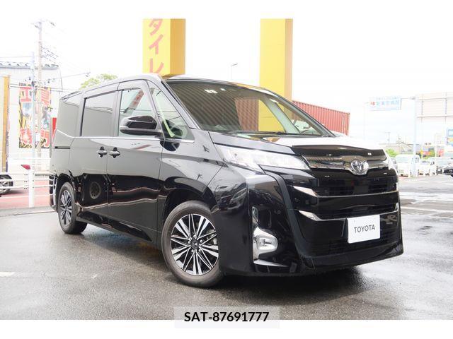 Toyota NOAH 2022-10 279532-0