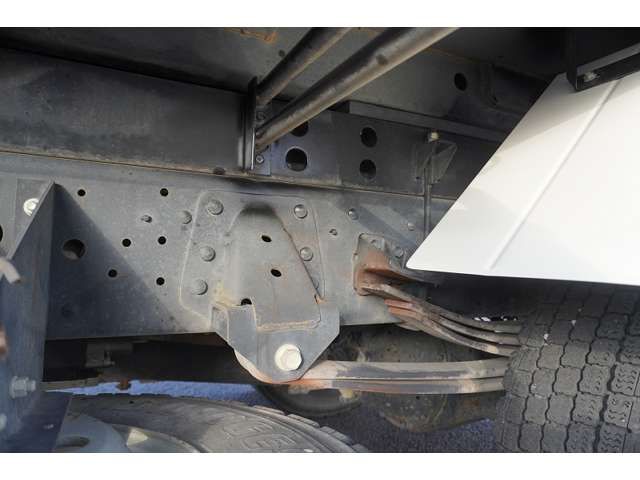 Hino RANGER 2017-08 27852-9