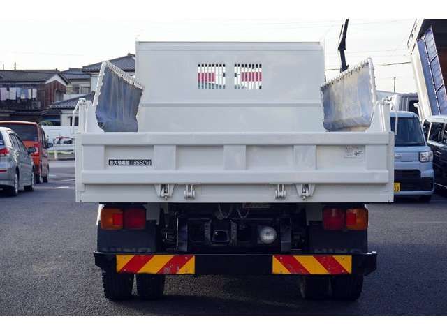 Hino RANGER 2017-08 27852-3