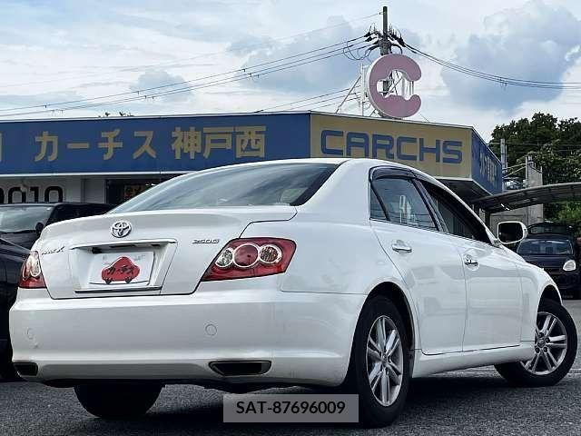 Toyota MARK X 2009-08 384604-2