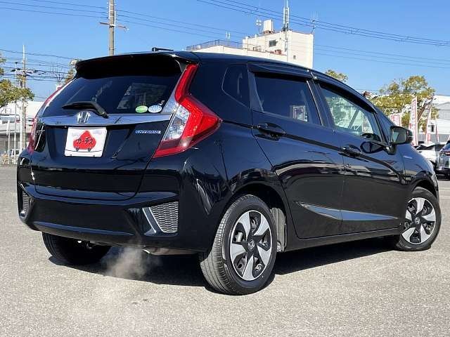 Honda FIT HYBRID 2016-05 194846-2