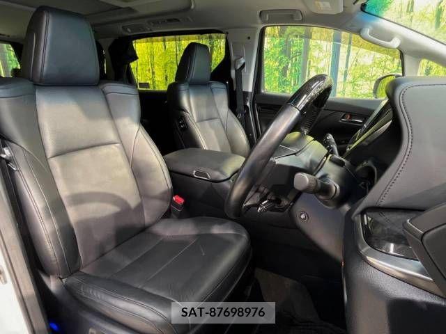 Toyota ALPHARD 2018-10 333227-8