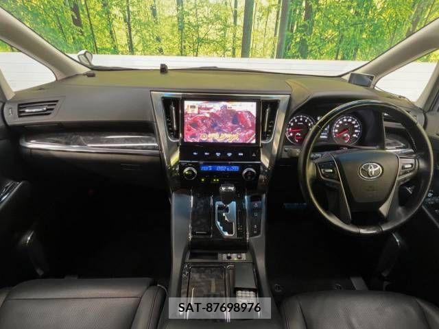 Toyota ALPHARD 2018-10 333227-1