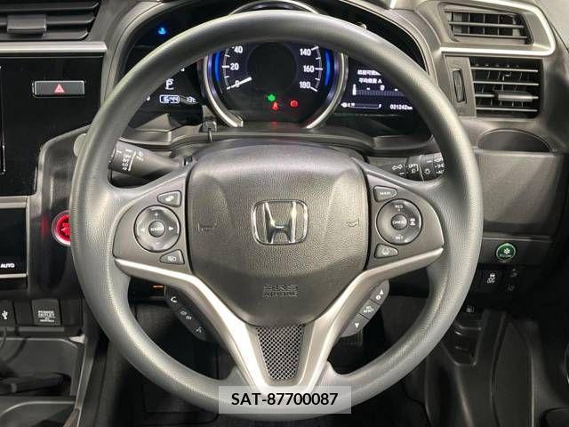Honda FIT 2017-11 220509-11