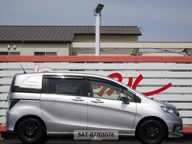 Honda FREED SPIKE 2016-05 236665-7