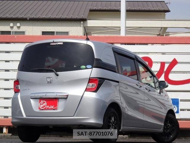 Honda FREED SPIKE 2016-05 236665-2