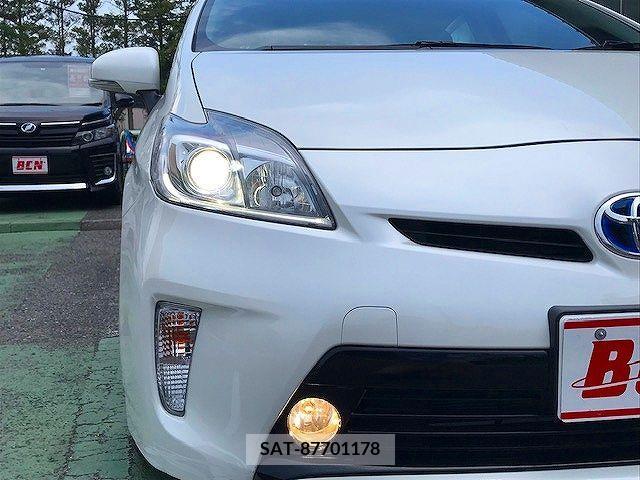 Toyota PRIUS 2013-08 366506-25