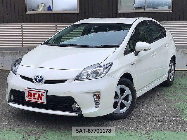 Toyota PRIUS 2013-08 366506-0