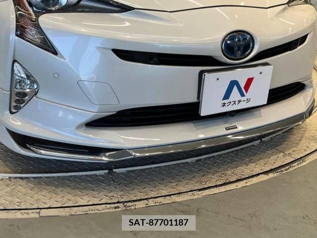 Toyota PRIUS 2017-08 244591-2