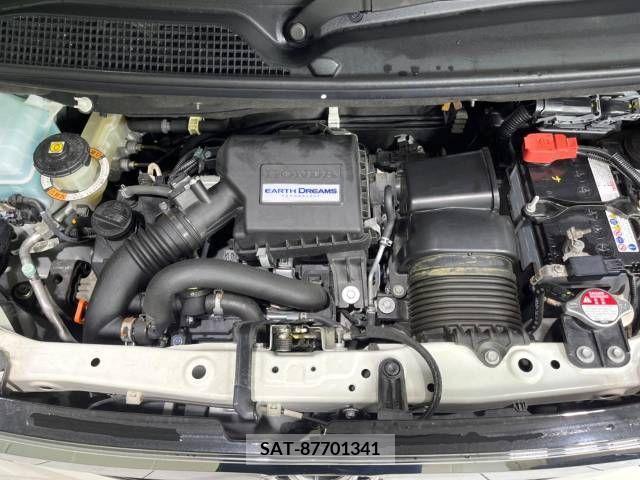 Honda N BOX CUSTOM 2017-09 379408-18
