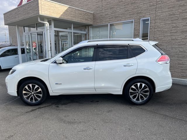 Nissan X-TRAIL 2015-09 182098-3
