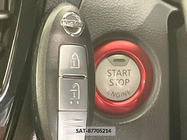 Nissan JUKE 2013-07 329403-5