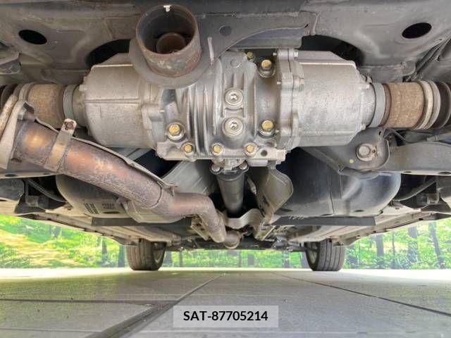 Nissan JUKE 2013-07 329403-19