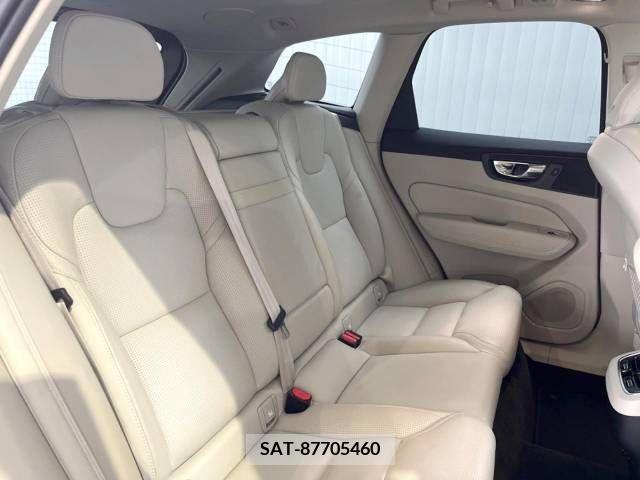 Volvo XC60 2019-03 383273-12