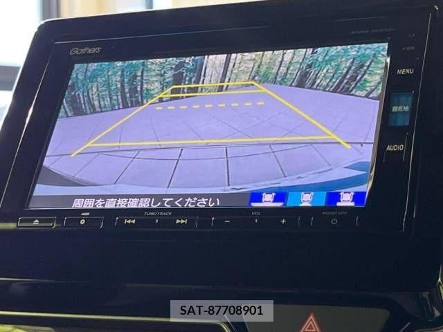 Honda N BOX CUSTOM 2018-06 307169-4