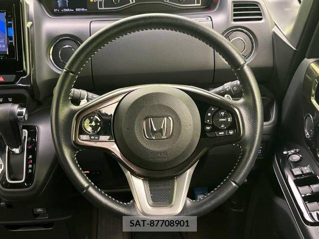 Honda N BOX CUSTOM 2018-06 307169-11