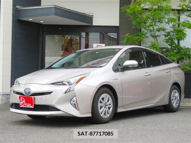 Toyota PRIUS 2016-01 322330-0