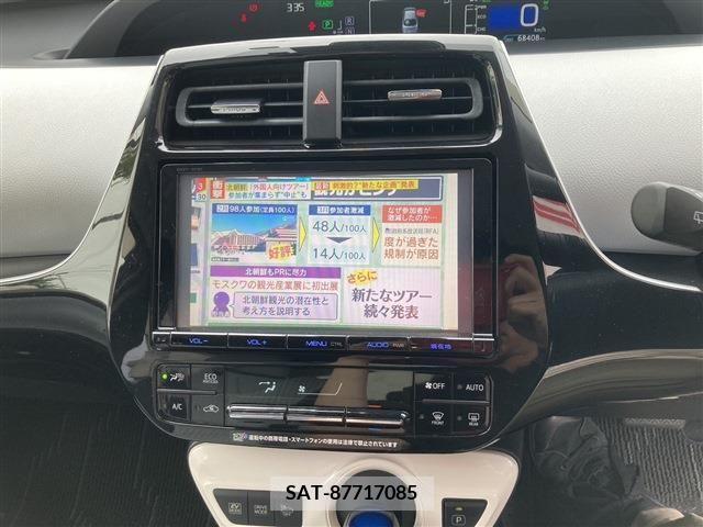 Toyota PRIUS 2016-01 322330-12