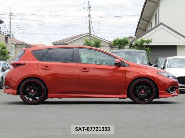 Toyota AURIS 2015-04 292953-3