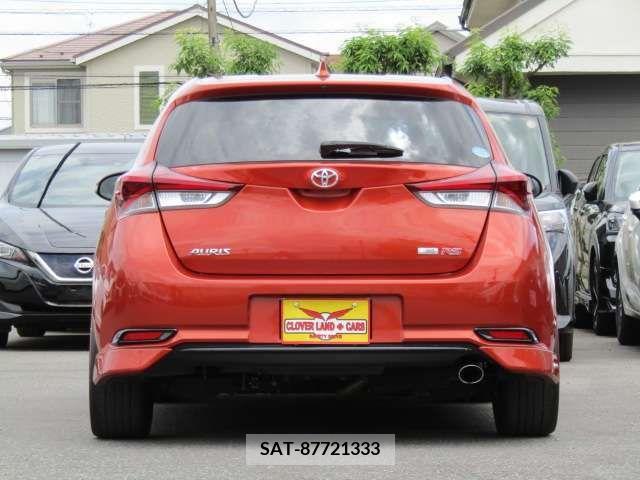 Toyota AURIS 2015-04 292953-5