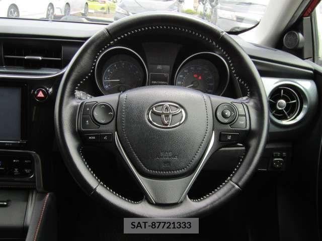 Toyota AURIS 2015-04 292953-15