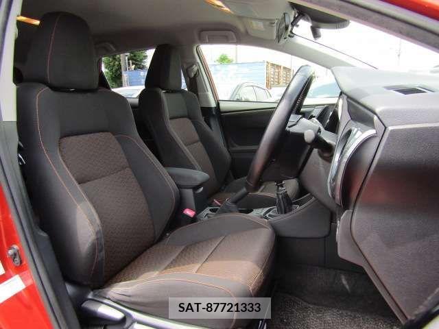 Toyota AURIS 2015-04 292953-17