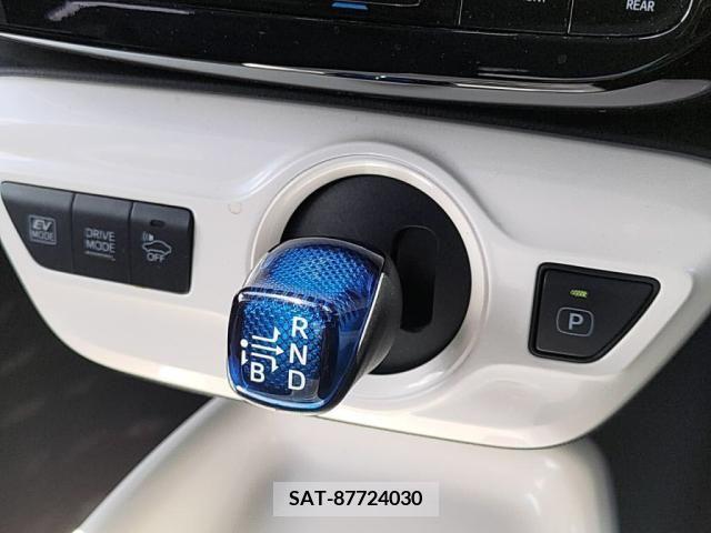 Toyota PRIUS 2016-06 352912-14