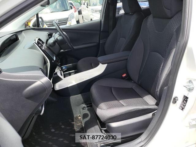 Toyota PRIUS 2016-06 352912-21