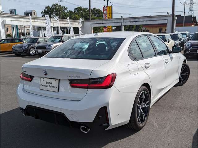 Bmw 3 SERIES 2022-11 10661-7